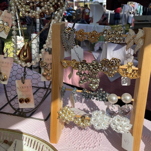 Meet your Posher, Kari - Picture 7 of 15